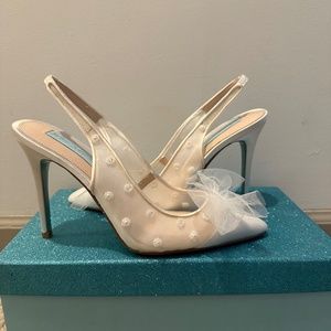 White slingbacks